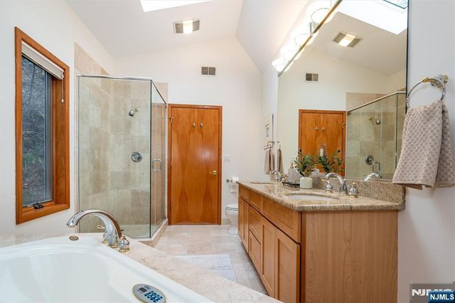 43 Bradford Avenue, Montclair, NJ 07043