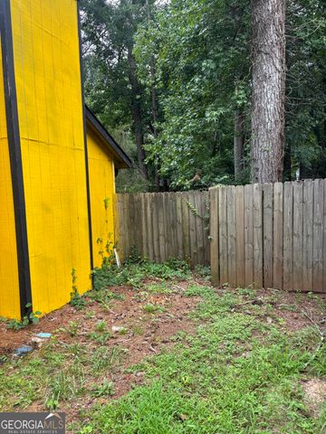 1036 Mainstreet Lake Drive, Stone Mountain, GA 30088