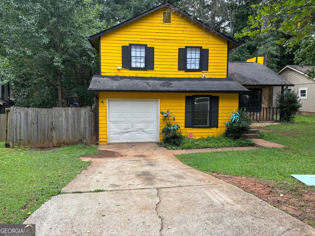 1036 Mainstreet Lake Drive, Stone Mountain, GA 30088