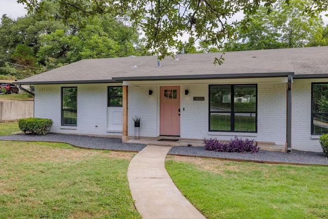605 E Covington DR, Austin, TX 78753