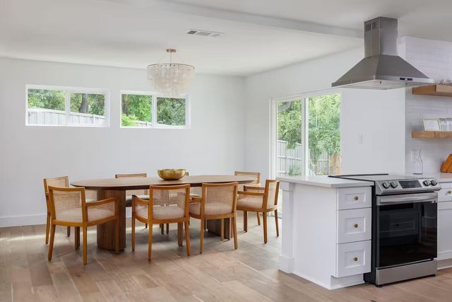 605 E Covington DR, Austin, TX 78753