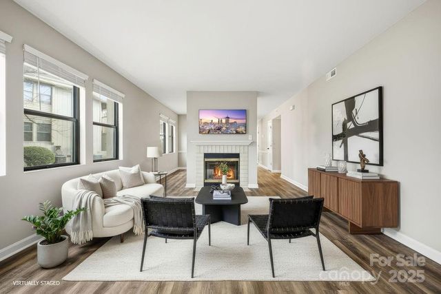 1605 Abbey Circle, Asheville, NC 28805