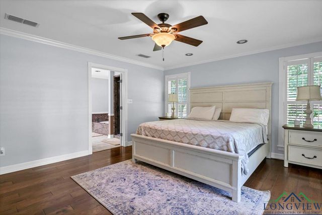 15811 S US Hwy 259, Mount Enterprise, TX 75681