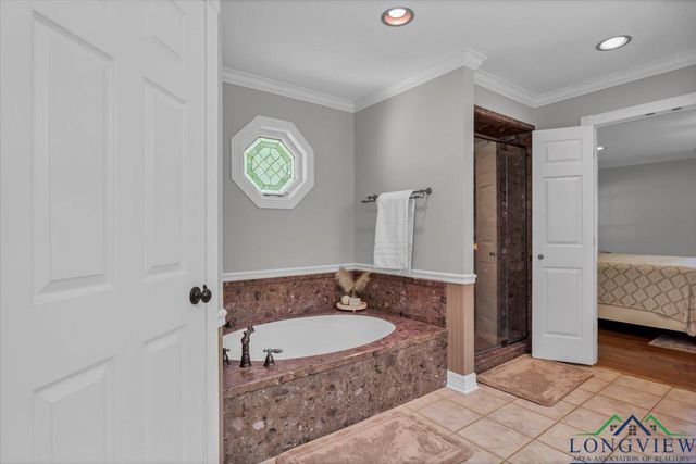 15811 S US Hwy 259, Mount Enterprise, TX 75681