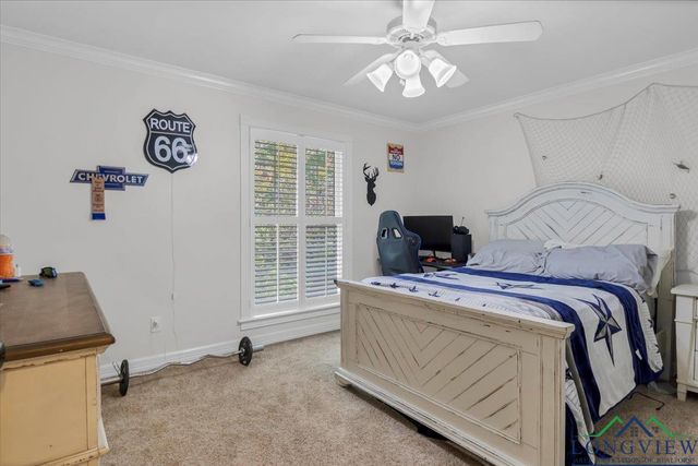 15811 S US Hwy 259, Mount Enterprise, TX 75681