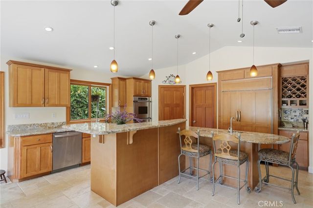 3107 Serrano Dr, Carlsbad, CA 92009