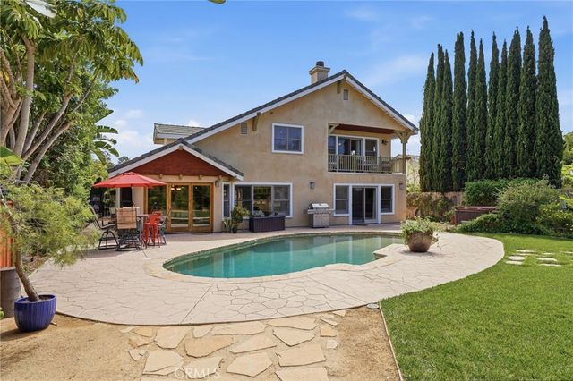 3107 Serrano Dr, Carlsbad, CA 92009