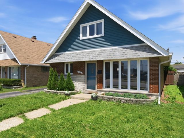8404 45th Street, Lyons, IL 60534