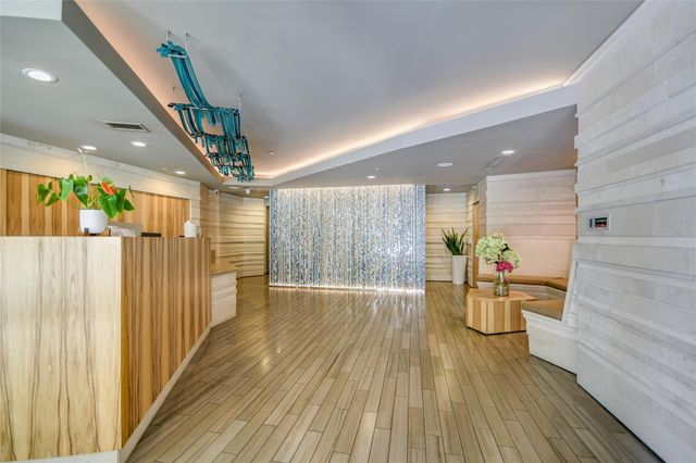 300 Bowie ST 1403, Austin, TX 78703