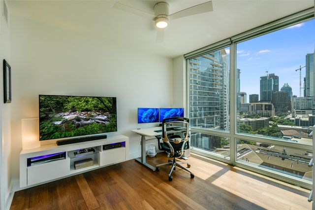 300 Bowie ST 1403, Austin, TX 78703