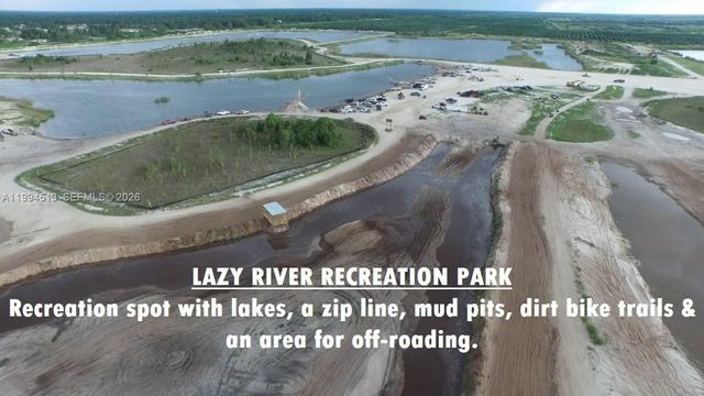 2018 Roosevelt Avenue, Lehigh Acres, FL 33920