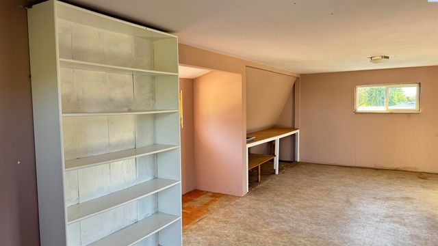 30705 S Quinn St, Kennewick, WA 99337