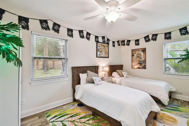 4324 S CLARK AVENUE, Tampa, FL 33611