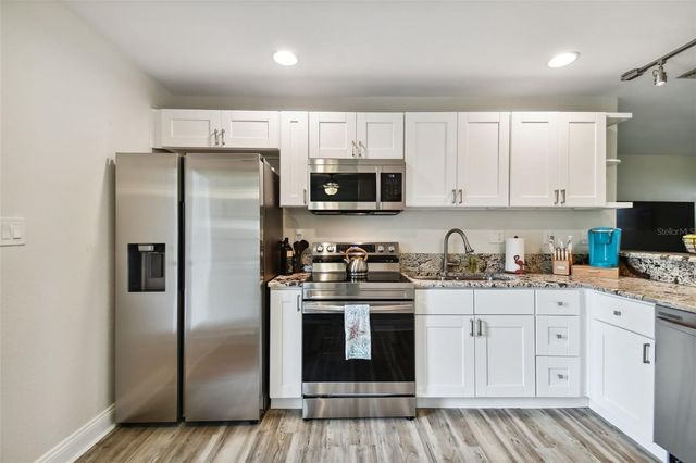 4324 S CLARK AVENUE, Tampa, FL 33611