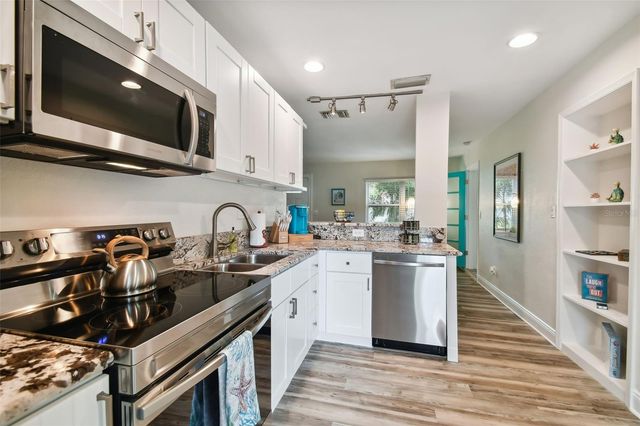 4324 S CLARK AVENUE, Tampa, FL 33611