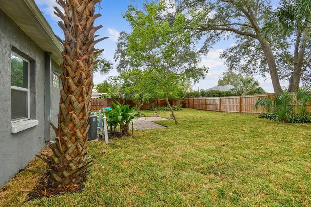 4324 S CLARK AVENUE, Tampa, FL 33611