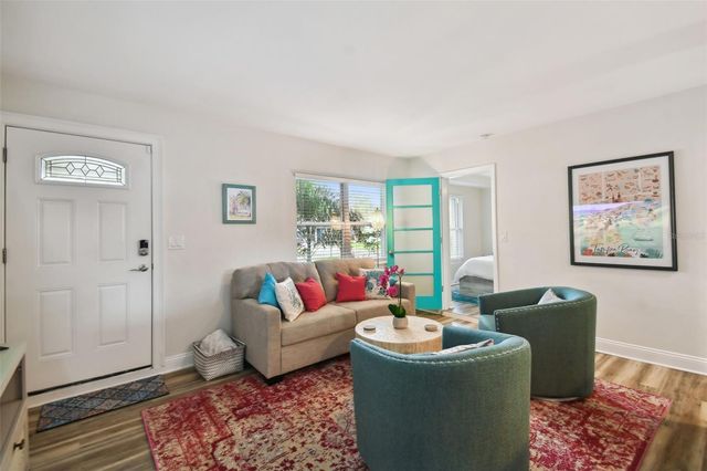 4324 S CLARK AVENUE, Tampa, FL 33611