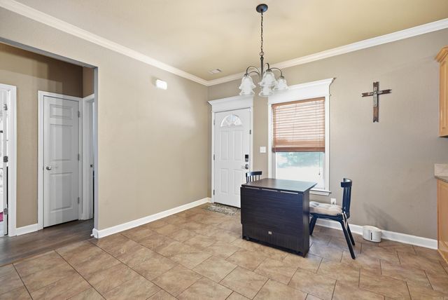 479 Wisteria Drive, Bauxite, AR 72011