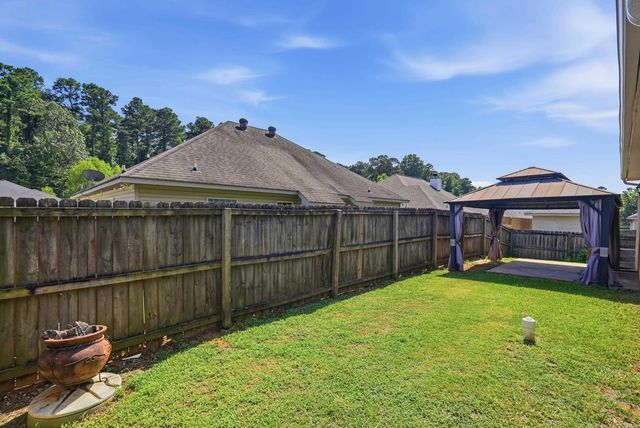 479 Wisteria Drive, Bauxite, AR 72011