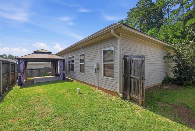479 Wisteria Drive, Bauxite, AR 72011