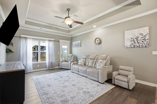 479 Wisteria Drive, Bauxite, AR 72011