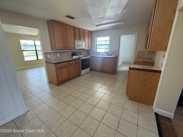 1480 Milton Street, Titusville, FL 32780