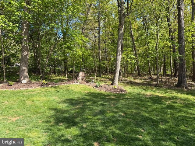 4442 SUNNY SLOPE RD, Glen Rock, PA 17327