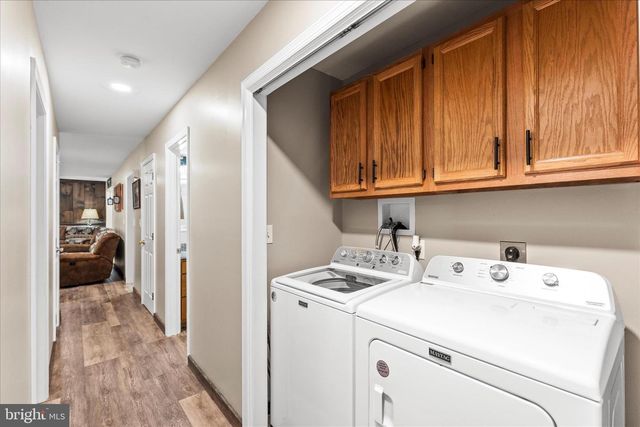 4442 SUNNY SLOPE RD, Glen Rock, PA 17327