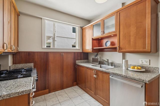 637 Powell Street 302, San Francisco, CA 94108