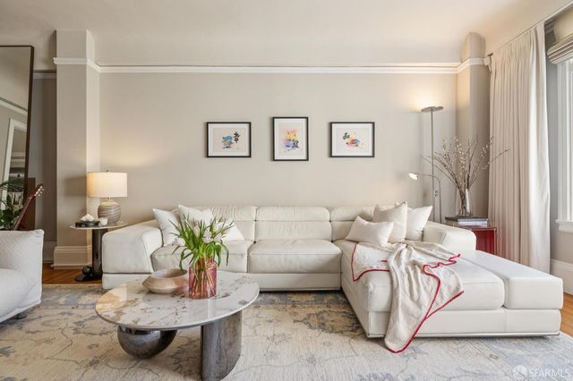 637 Powell Street 302, San Francisco, CA 94108