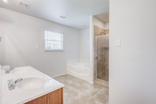 316 Heritage Drive, Crowley, TX 76036