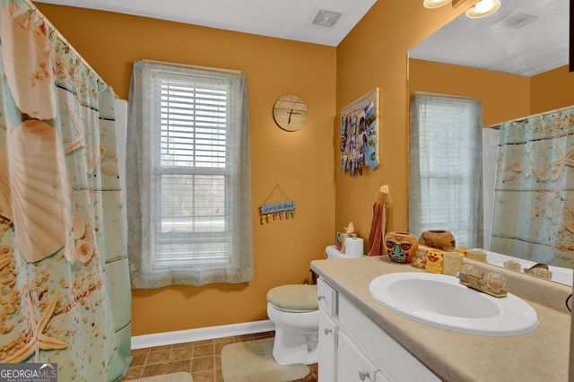 5421 Hunnington Mill Drive, Flowery Branch, GA 30542