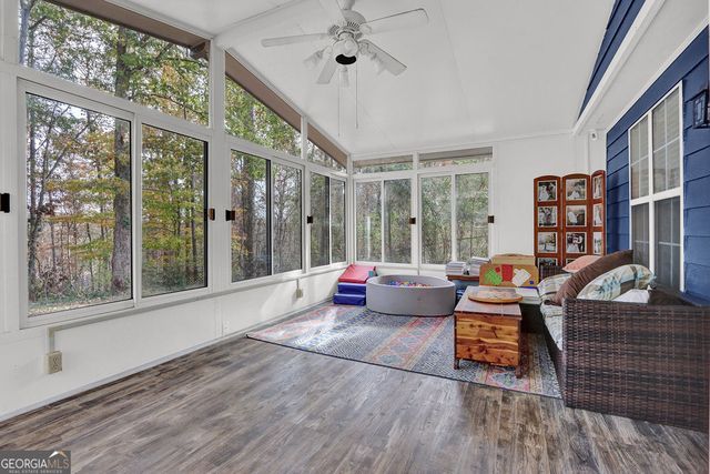 5421 Hunnington Mill Drive, Flowery Branch, GA 30542