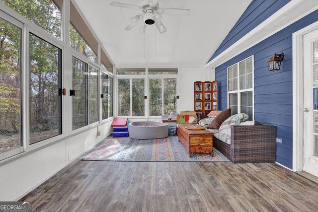 5421 Hunnington Mill Drive, Flowery Branch, GA 30542