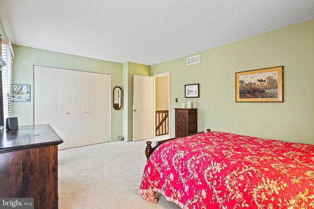 10090 CARILLON DR, Ellicott City, MD 21042