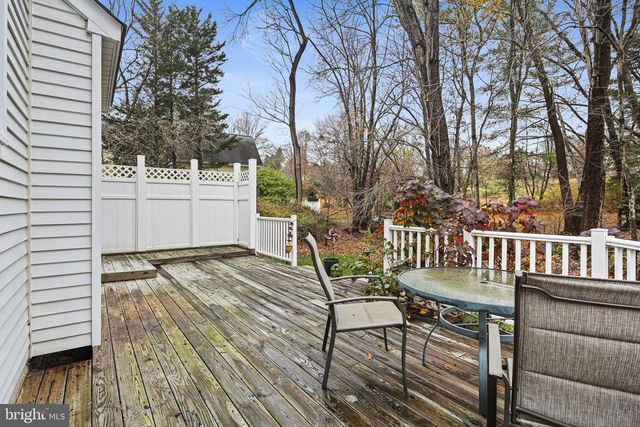 10090 CARILLON DR, Ellicott City, MD 21042