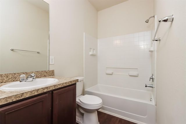 12231 Roy Mix Bohn Lane, Houston, TX 77044
