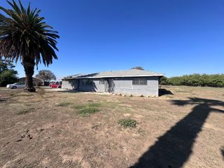 9244 W Lincoln Avenue, Fresno, CA 93706