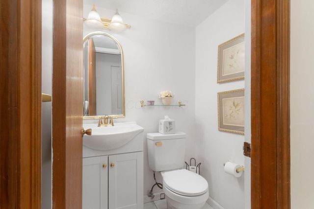 3108 Arlingtowne Lane, Columbus, OH 43221