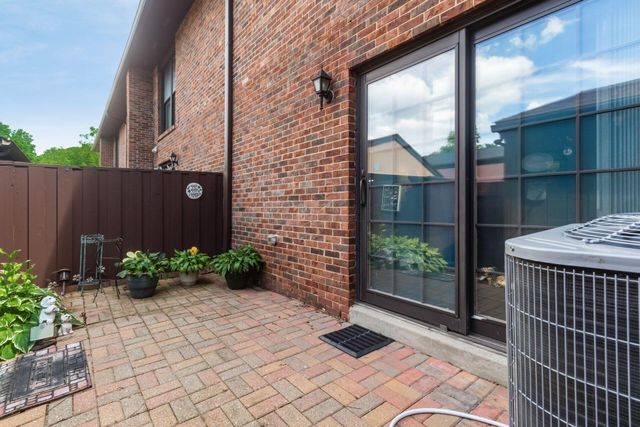 3108 Arlingtowne Lane, Columbus, OH 43221