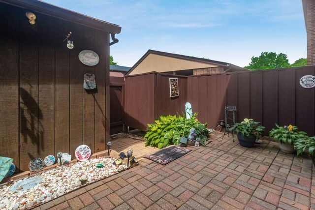 3108 Arlingtowne Lane, Columbus, OH 43221