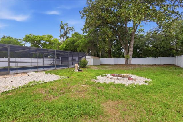 24 LILAC DRIVE, Debary, FL 32713