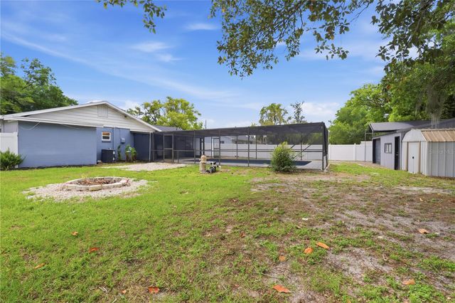 24 LILAC DRIVE, Debary, FL 32713