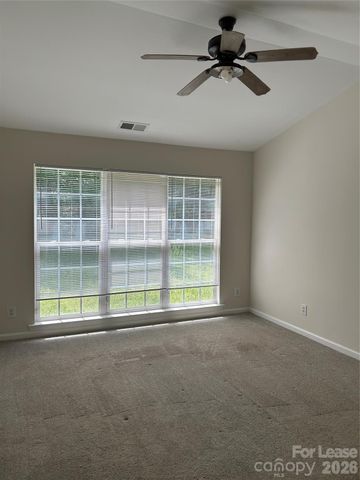 2700 Wingdale Drive, Charlotte, NC 28213