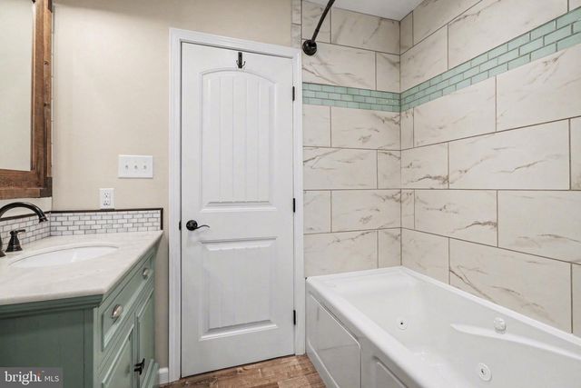 930 FORGE ROAD, Carlisle, PA 17015