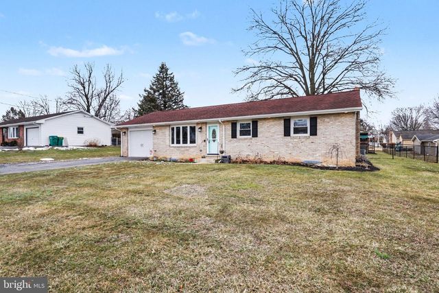 930 FORGE ROAD, Carlisle, PA 17015