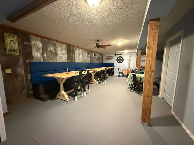 214 E Main Street, Hardy, AR 72542
