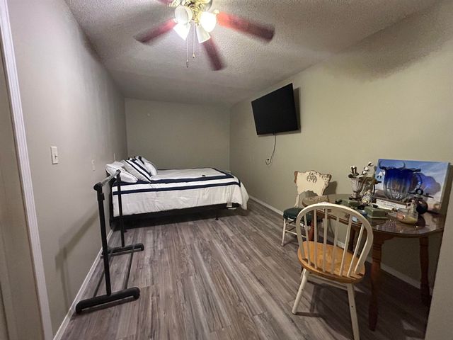 214 E Main Street, Hardy, AR 72542