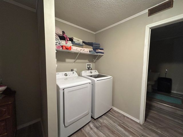214 E Main Street, Hardy, AR 72542