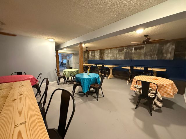 214 E Main Street, Hardy, AR 72542